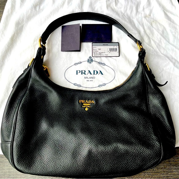Prada Handbags - Authentic Prada vitello daino large bag.